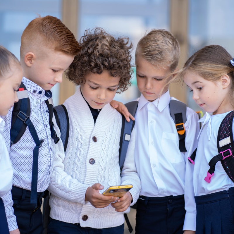 Responding to Highâ€‘Profile Exploitative News in Schools: Why boundaries matter more than answers